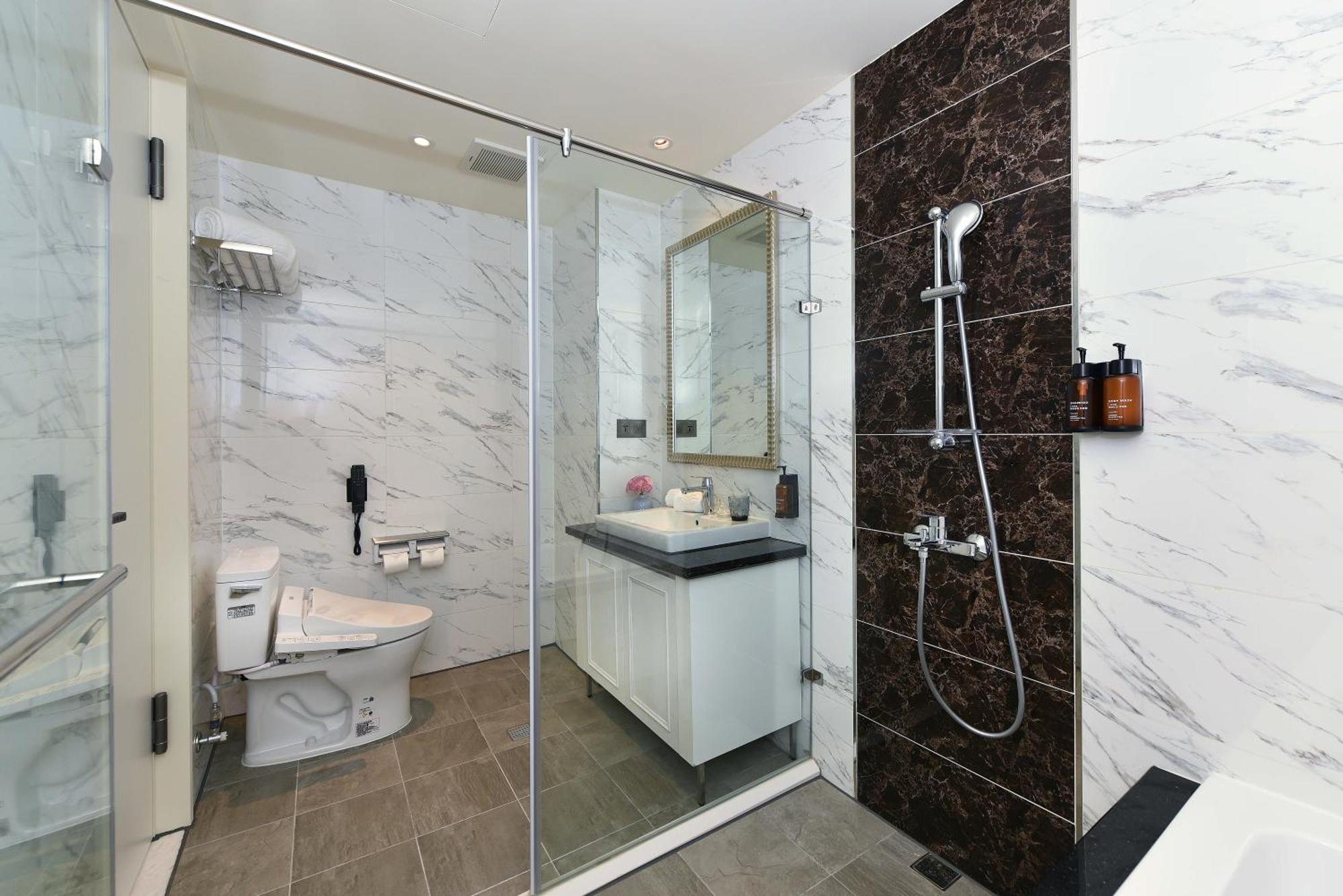 Fullon Poshtel - Shuili Hotel Ngoại thất bức ảnh
